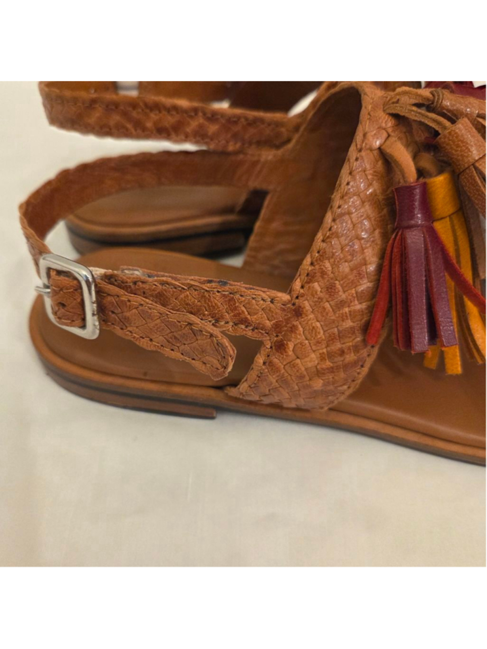 Women's FRAU Brown and White Tassel Sandals Size 8.5 - Picture 7 of 9